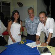 Bermejo firma convenio con Universidad Autónoma de Honduras.