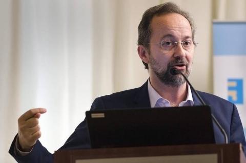 Bermejo en seminario sobre Alzheimer en Uruguay