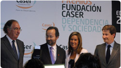 José Carlos Bermejo recibe el premio de la ministra de sanidad