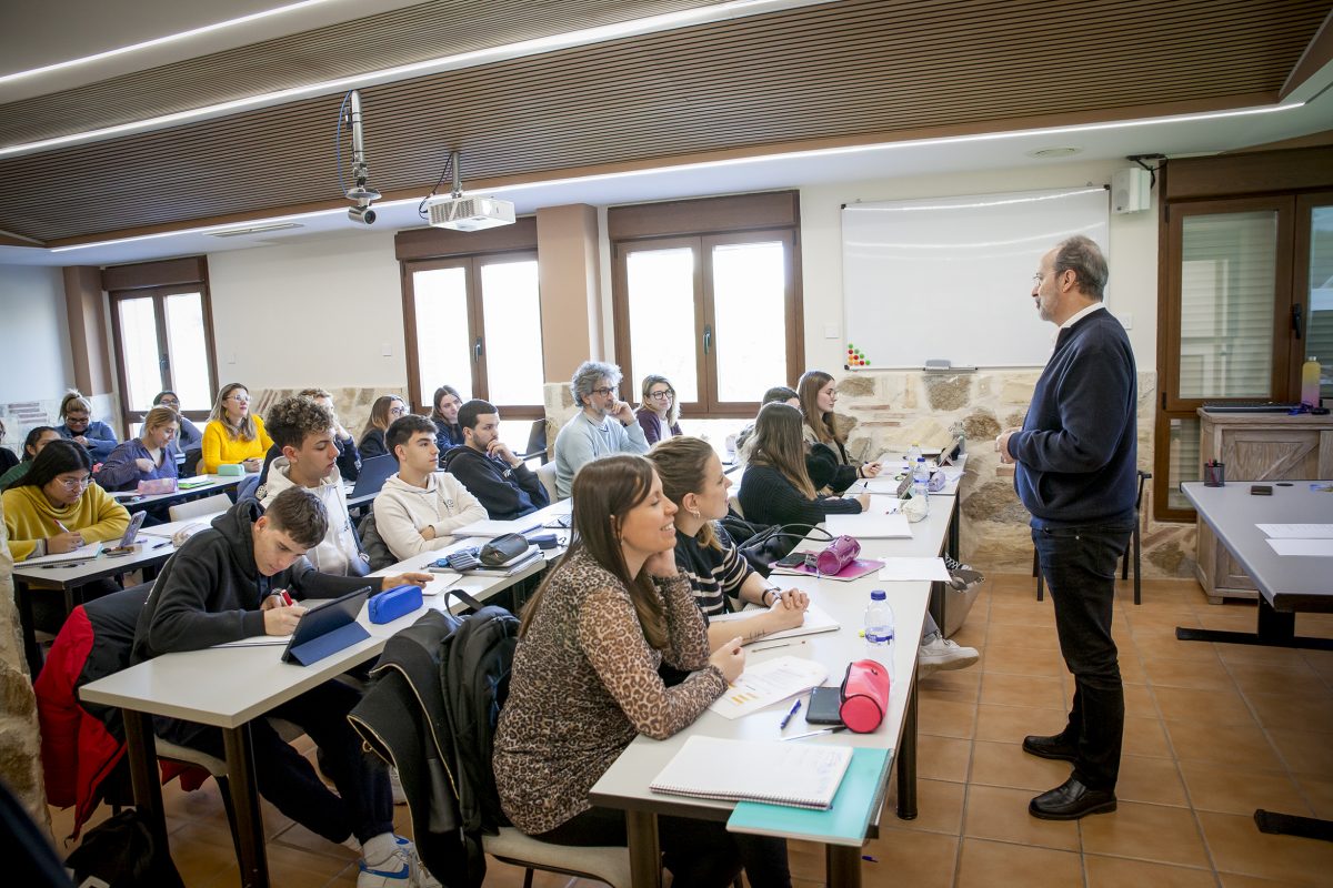 Cursos HUMANIZAR