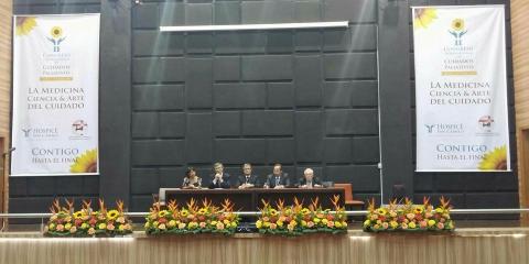 José Carlos Bermejo en el  II Congreso internacional de Cuidados Paliativos. Quito.