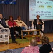 Mesa de diálogo sobre alzhéimer