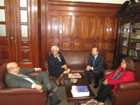 Encuentro decano Facultad de Medicina Universidad Nacional San Marcos. Perú